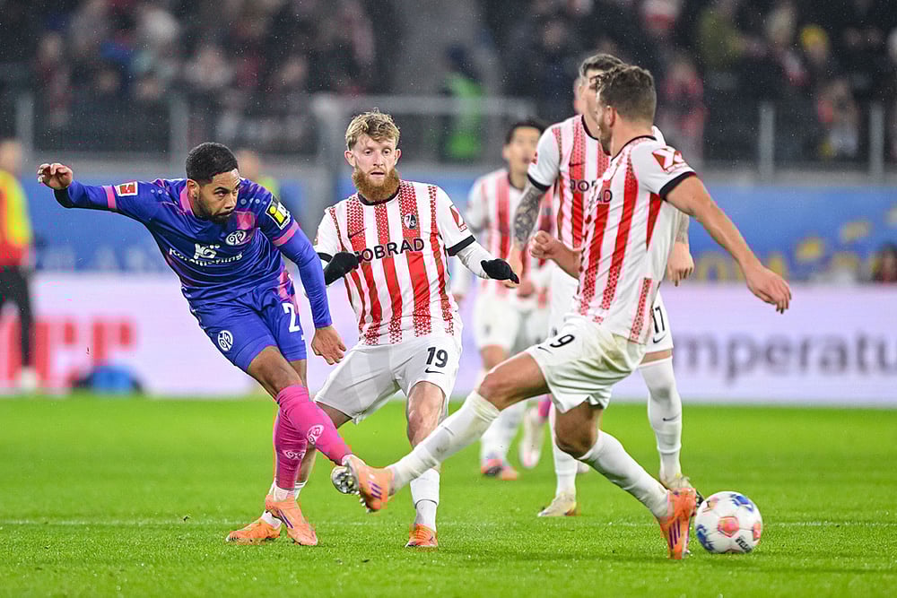 SC Freiburg Vs FSV Mainz Bundesliga Soccer match-Phillipp Mwene