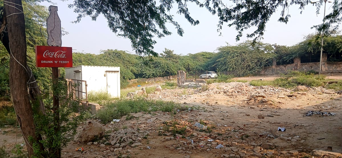 A Recently Demolished Restaurant On Surajkund Highway