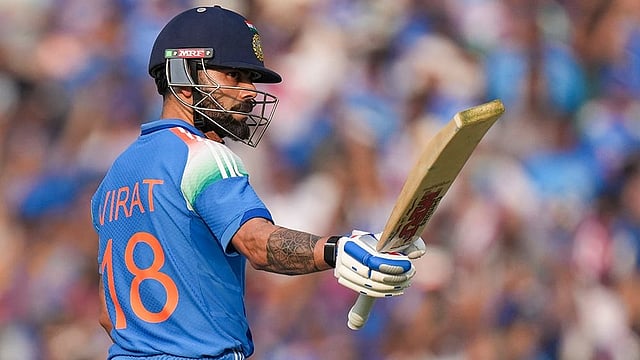 IND Vs SA, 2nd ODI: Virat Kohli Slams Yet Another Century, Registers 53rd Ton In The Format