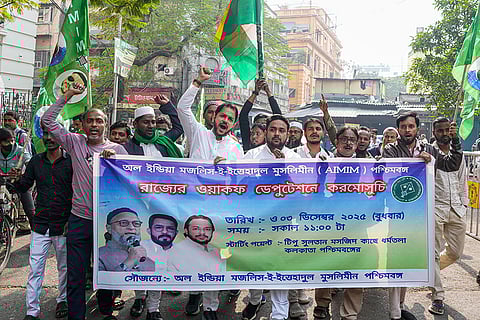Activists raise slogans during a protest over the Waqf (Amendment) Bill, 2025, in Kolkata.