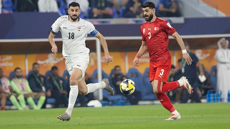 Iraq Vs Bahrain Live Score, FIFA Arab Cup: Lions of Mesopotamia Roar To A 2-0 Halftime Lead - X/ PeninsulaQatar