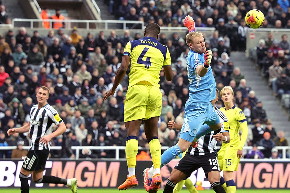 Newcastle Vs Tottenham Premier League soccer-Aaron Ramsdale