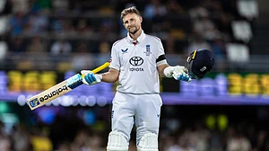 Joe Root celebrates his first century in Australia