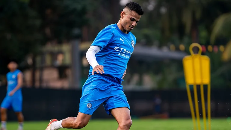 Mumbai City FC will take on the home team FC Goa in the 2nd semi-final of the AIFF Super Cup 2025 atthe Pandit Jawahar Lal Nehru Stadium in Goa. - X/Mumbai City FC