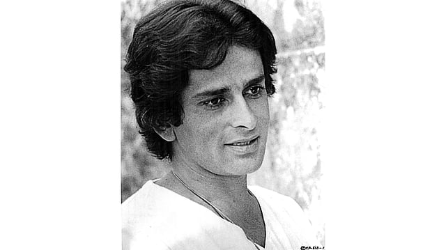 Spotlighting Others: Being Shashi Kapoor