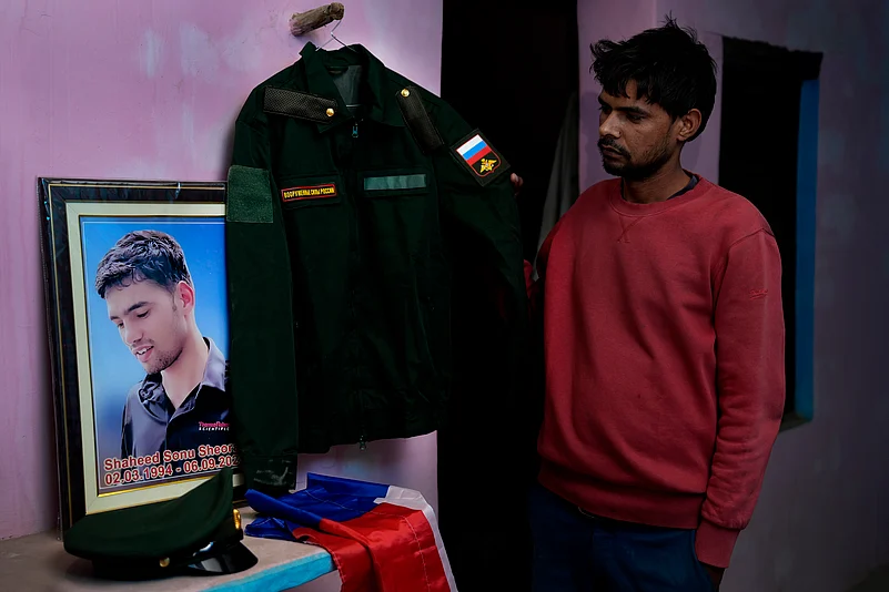 Indian families missing sons Russia
Indians fighting for Russia
foreign fighters in Ukraine war