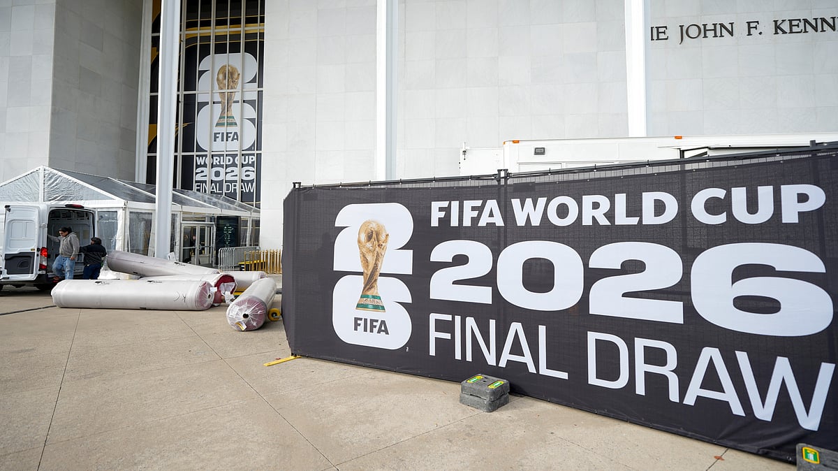 The red carpet is delivered prior to the final draw for the FIFA World Cup 2026 at the Kennedy Center in Washington on December 4 2025.  - | Photo: AP/Chris Carlson