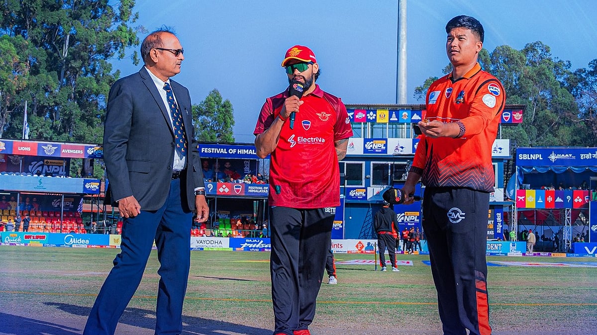 Captains Kushal Malla and Kushal Bhurtel at the toss for the Nepal Premier League 2025 match between Chitwan Rhinos and Pokhara Avengers. - X/Nepal Premier League