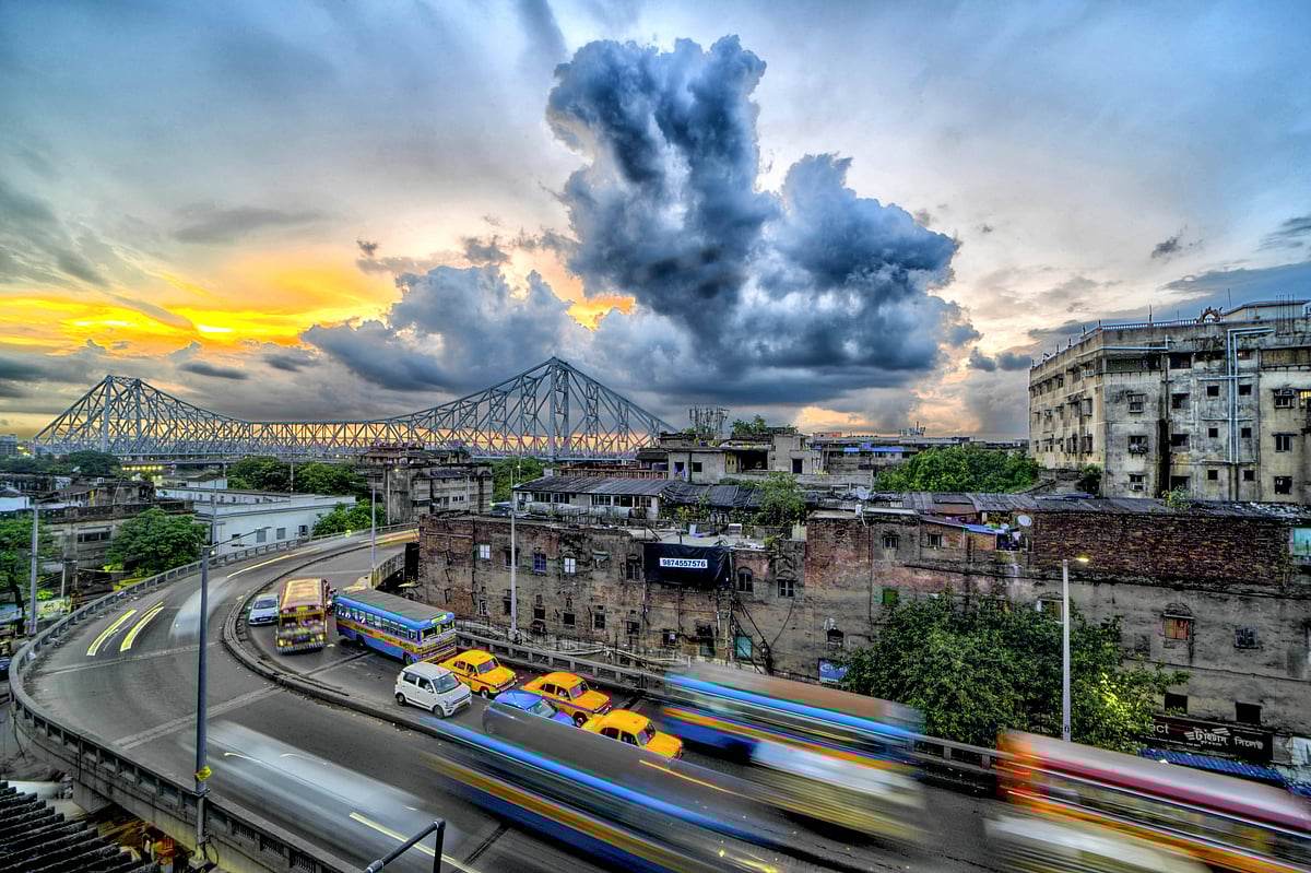 Kolkata skyline - IMAGO / SOPA Images; Representative image