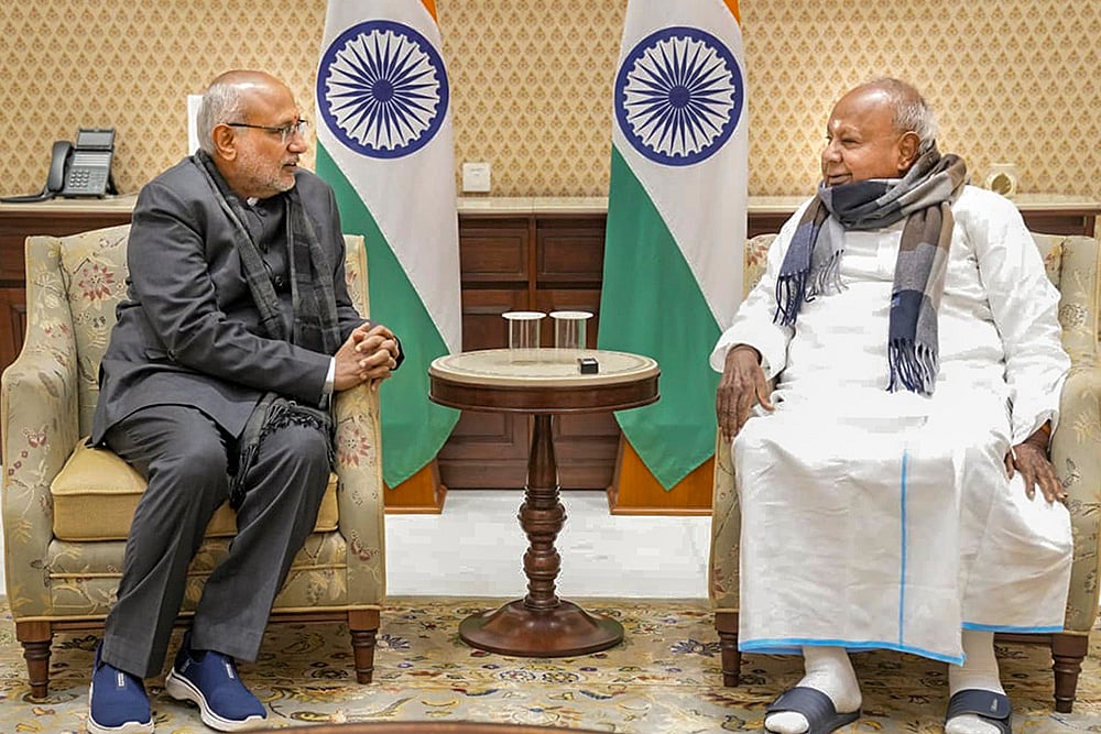 CP Radhakrishnan meets HD Deve Gowda