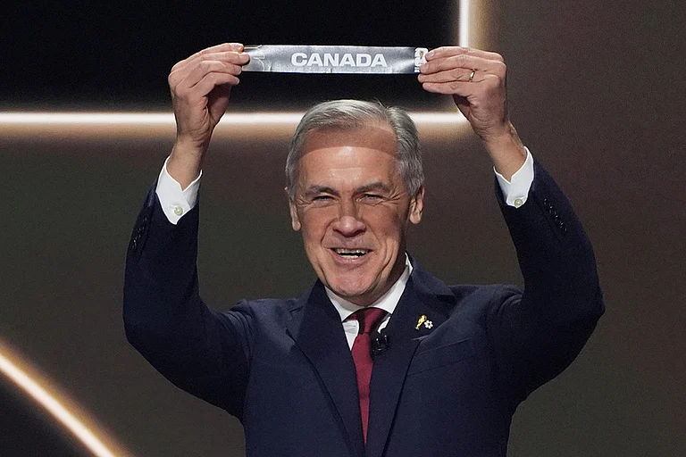 Canada to End ‘70 Cents to US’ Defence Spending Model: Carney - | Photo: AP/Evan Vucci