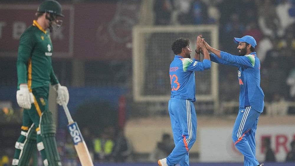 | Photo: AP/Rafiq Maqbool