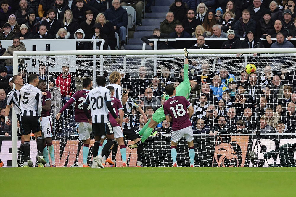 EPL: Burnley vs Newcastle United