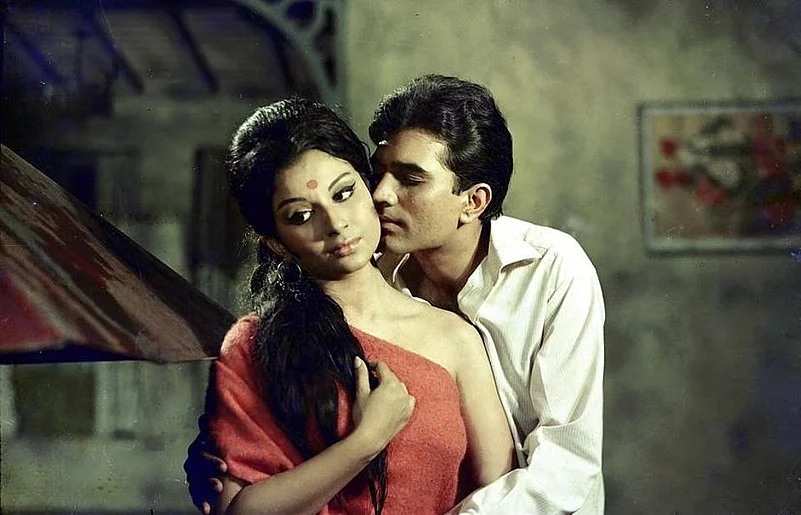 A still from Aradhana (1969)