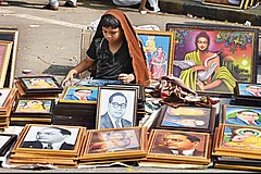 | Photo: Imago/Hindustan Times : The Icon: A young boy sells portraits
of Ambedkar