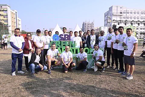 More than 5,000 runners taking part in the SBI Green Marathon Season 6 in Kolkata.
