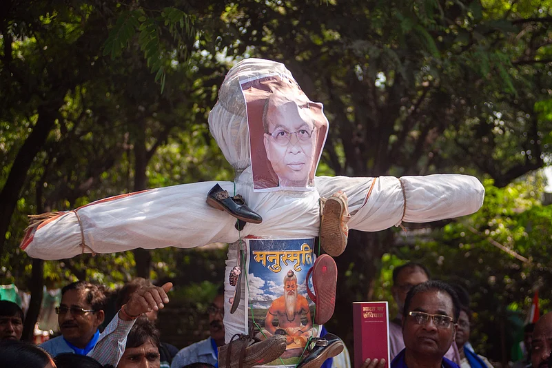 Rakesh Kishore Effigy