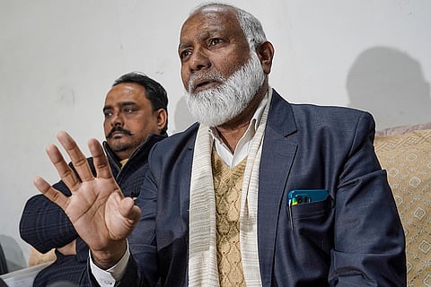 All Himachal Muslim Organization representative Nazakat Ali Hashmi addresses a press conference over the Sanjauli Mosque dispute, in Shimla.