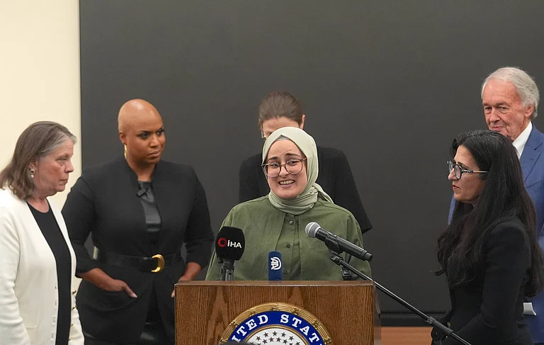 Rumeysa Ozturk speaks at a press conference at Boston Logan International Airport on Saturday, May 10, following her recent release from federal custody. New York United States. - IMAGO / Anadolu Agency