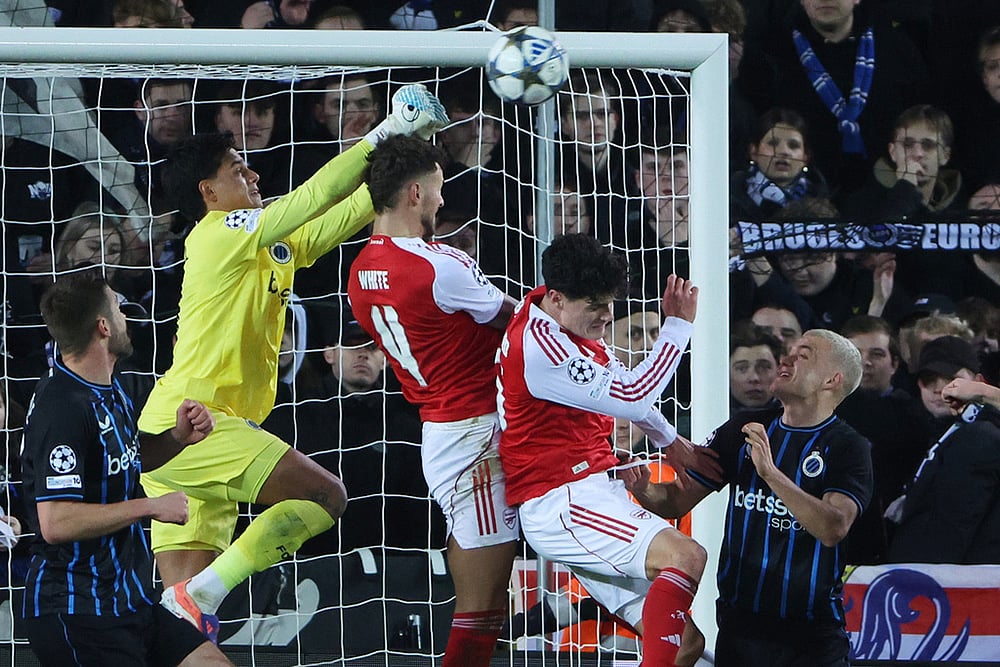 Club Brugge vs Arsenal UCL 2025-26 game-Tristan van den Heuvel