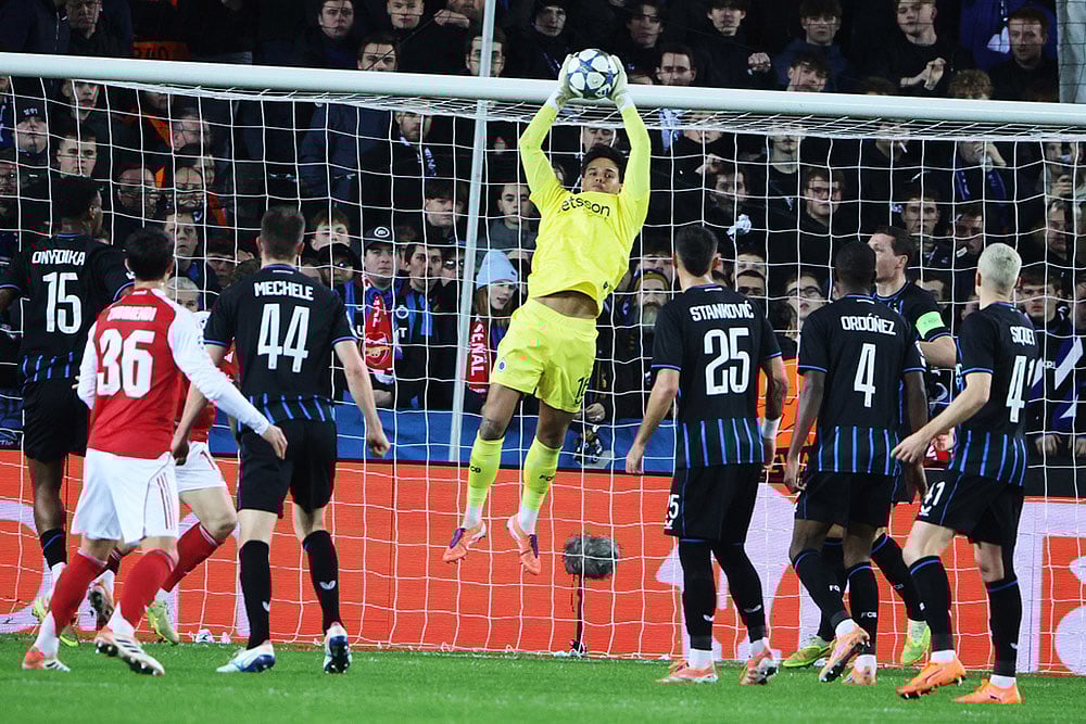 Club Brugge vs Arsenal UCL 2025-26 game-Tristan van den Heuvel