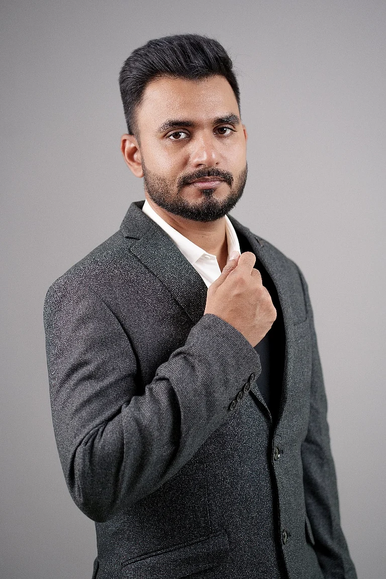 Apoorv Birthare - null