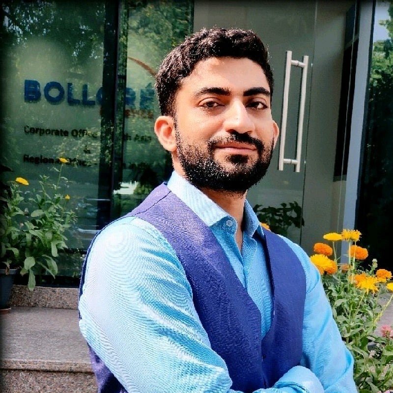 Yogesh Bhatia - null