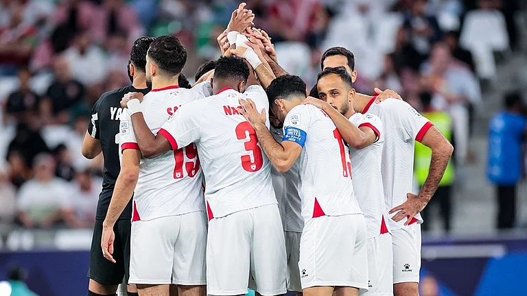 Jordan players celebrate after their first goal during the FIFA Arab Cup match against Iraq on December 12, 2025. - | Photo: X/JordanFA