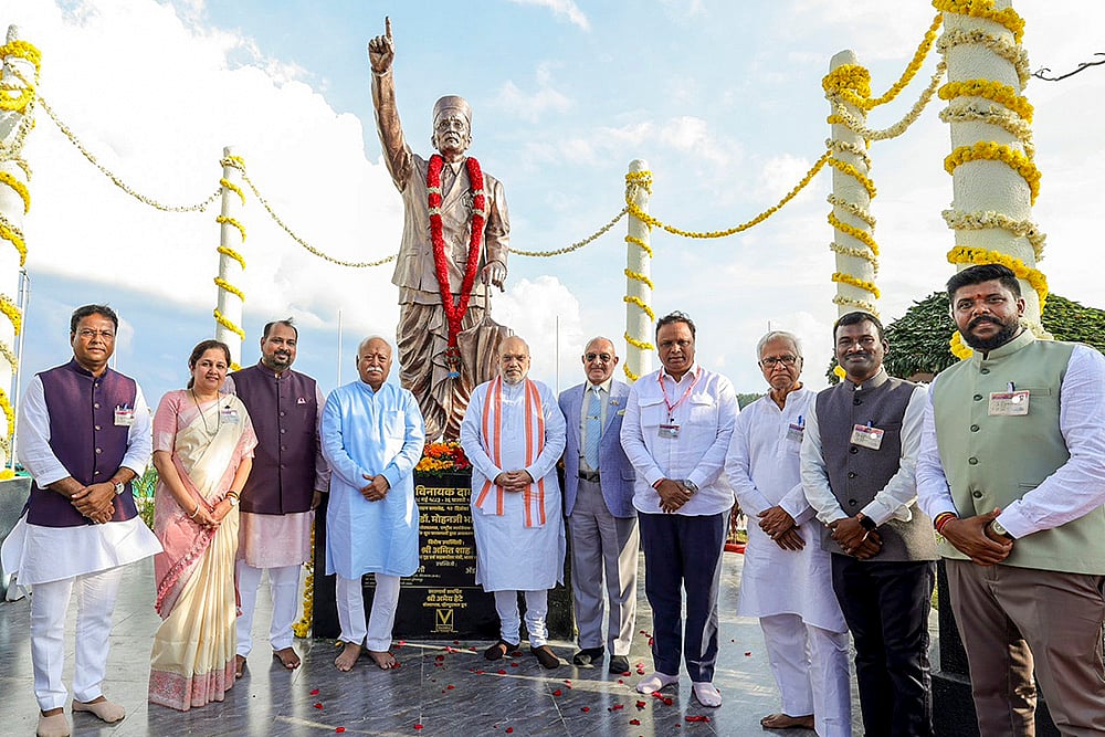 Shah, Bhagwat unveil statue of Savarkar in Andamans