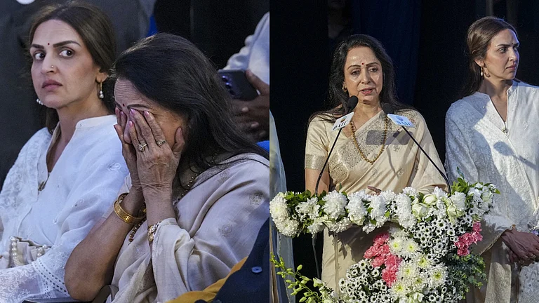 Hema Malini's speech at Dharmendra's prayer meet in Delhi - PTI Photo/Karma Bhutia