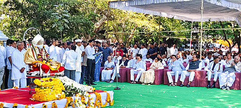 Congress President Mallikarun Kharge, extreme right, with Minister of State for Defence Sanjay Seth, 2nd right, and others during the funeral of former union home minister Shivraj Patil, in Latur, Maharashtra.