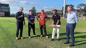 X/WBBL : Captains Sophie Devine and Elyse Villani at the toss for the Women's Big Bash League 2025 final between Hobart Hurricanes and Perth Scorchers.