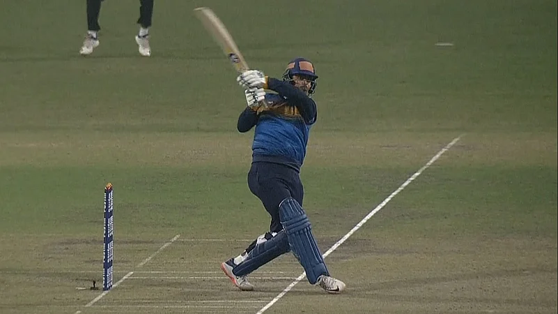 Madhya Pradesh Vs Jharkhand Syed Mushtaq Ali Trophy 2025 Super League match report Toss Playing XIs