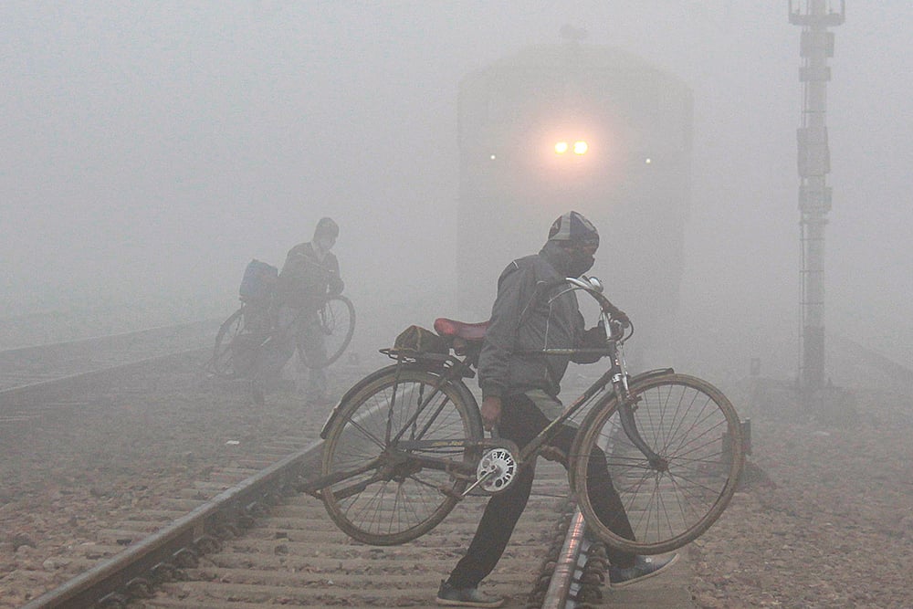 Weather: Low visibility in Gurugram