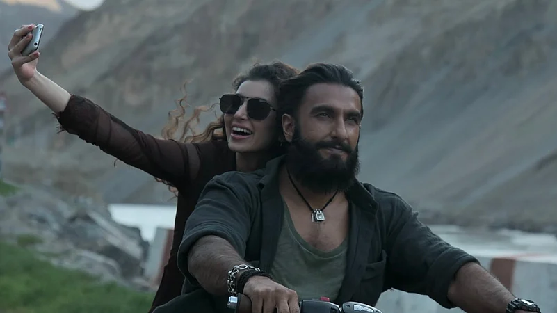 A still from Dhurandhar (2025)