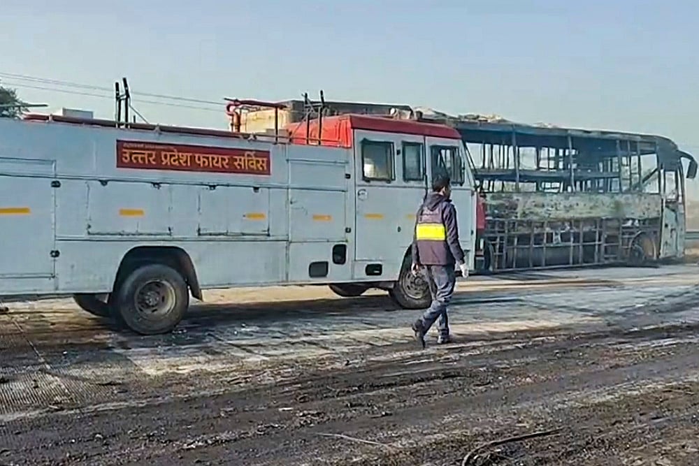 Yamuna Expressway accident in Mathura