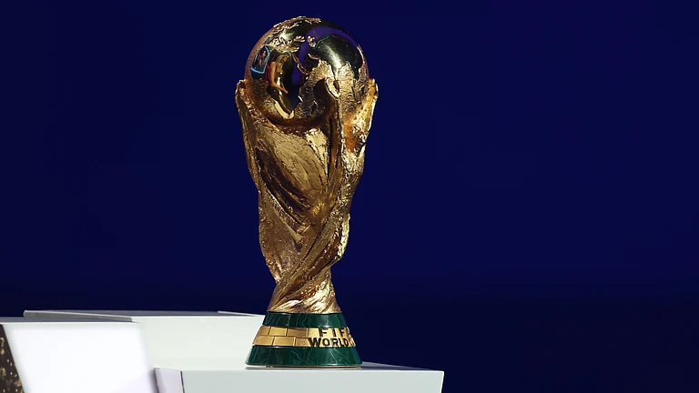 FIFA World Cup trophy is displayed during the draw for the World Cup 2026 at the Kennedy Center in Washington, Friday, Dec. 5, 2025. - | Photo: AP/Dan Mullan