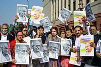 IMAGO / ANI News : Opposition MPs protest over the MGNREGA being replaced by the VB-G RAM-G bill at the Parliament premises. 