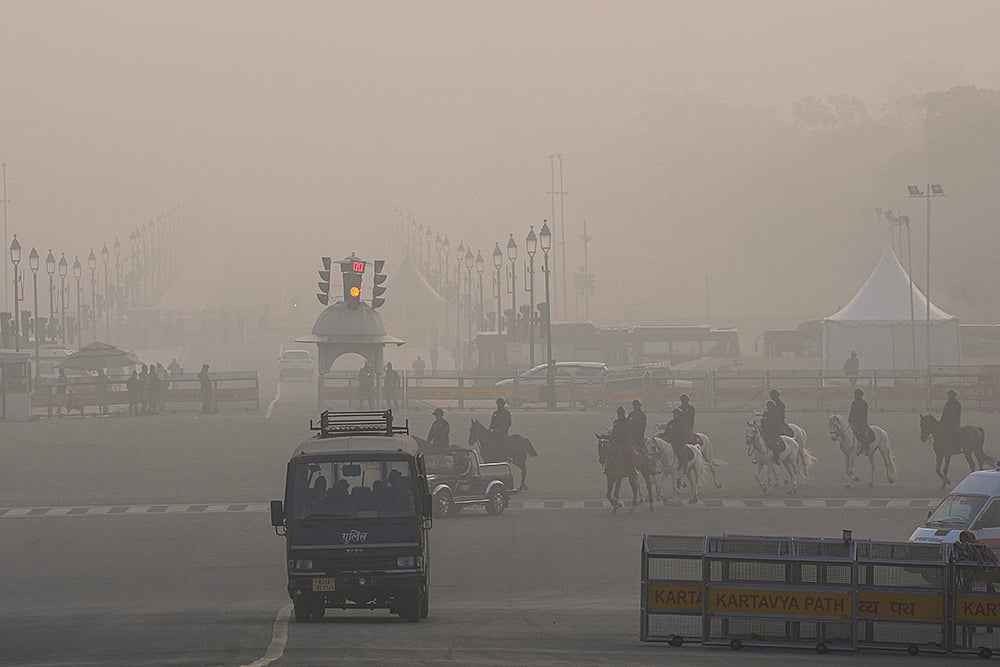 Weather: Air pollution in Delhi