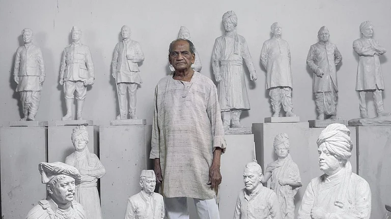 Often referred to as the “statue man”, Sutar was known for his long engagement with large-scale sculpture in bronze and stone. - Facebook