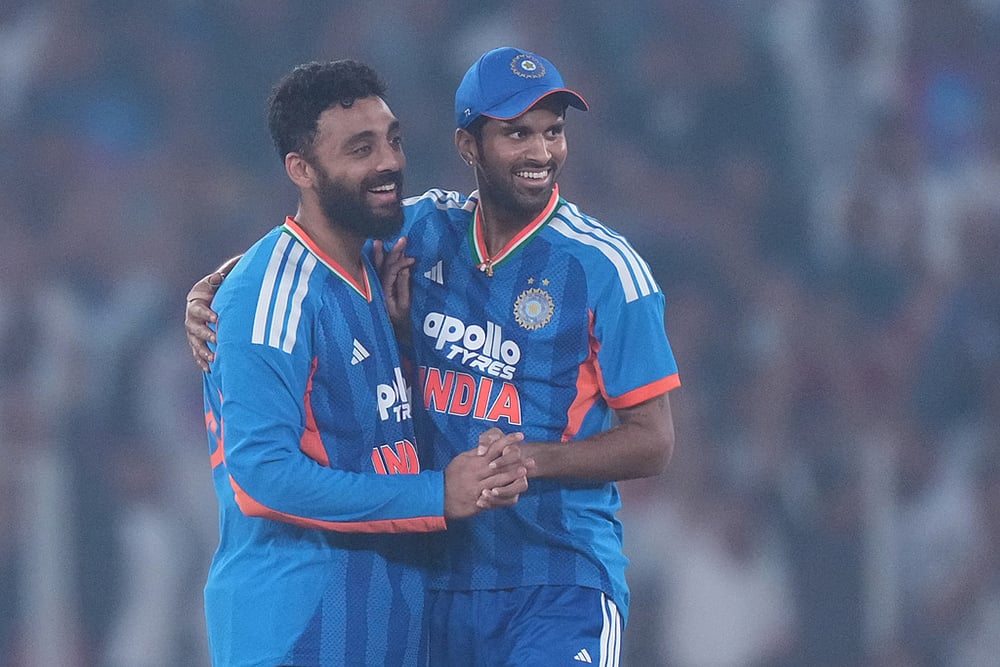 India vs South Africa 5th T20I Cricket in Ahmedabad-Varun Chakaravarthy