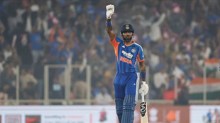 Hardik Pandya blazed 63 off just 25 balls in the 5th T20I against South Africa at Ahmedabad on December 19. - X/BCCI