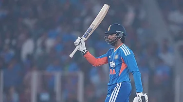 | Photo: AP/Ajit Solanki