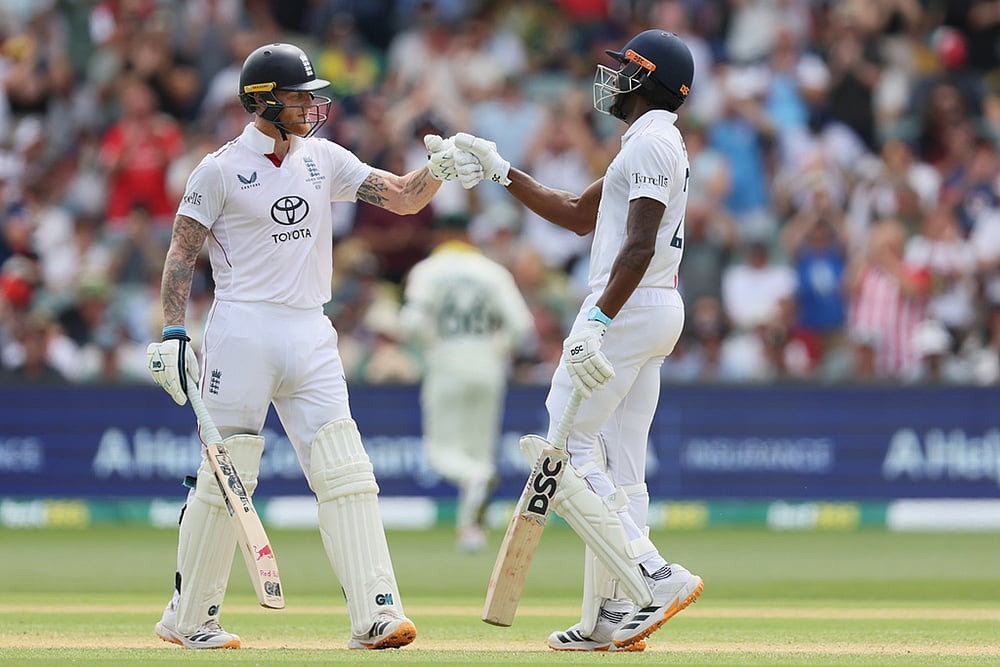 England and Australia third Ashes cricket test day 3-Jofra Archer