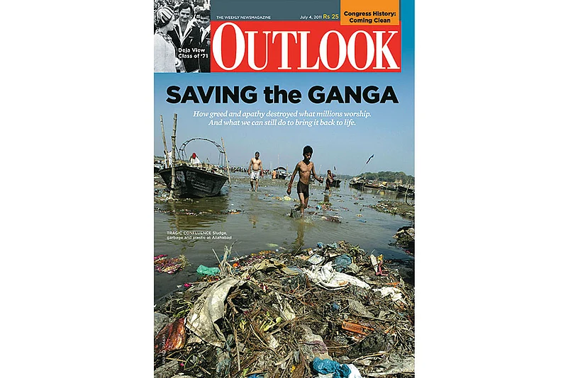 Outlook Cover 04 July 2011