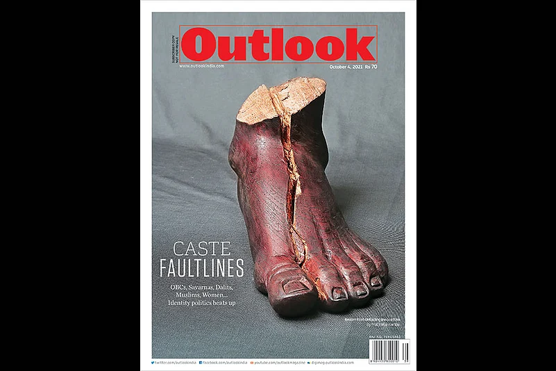 Outlook Cover 04 October 2021