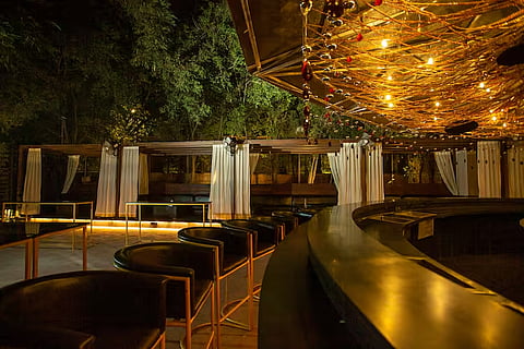 Esquire Night Club, Chanakyapuri