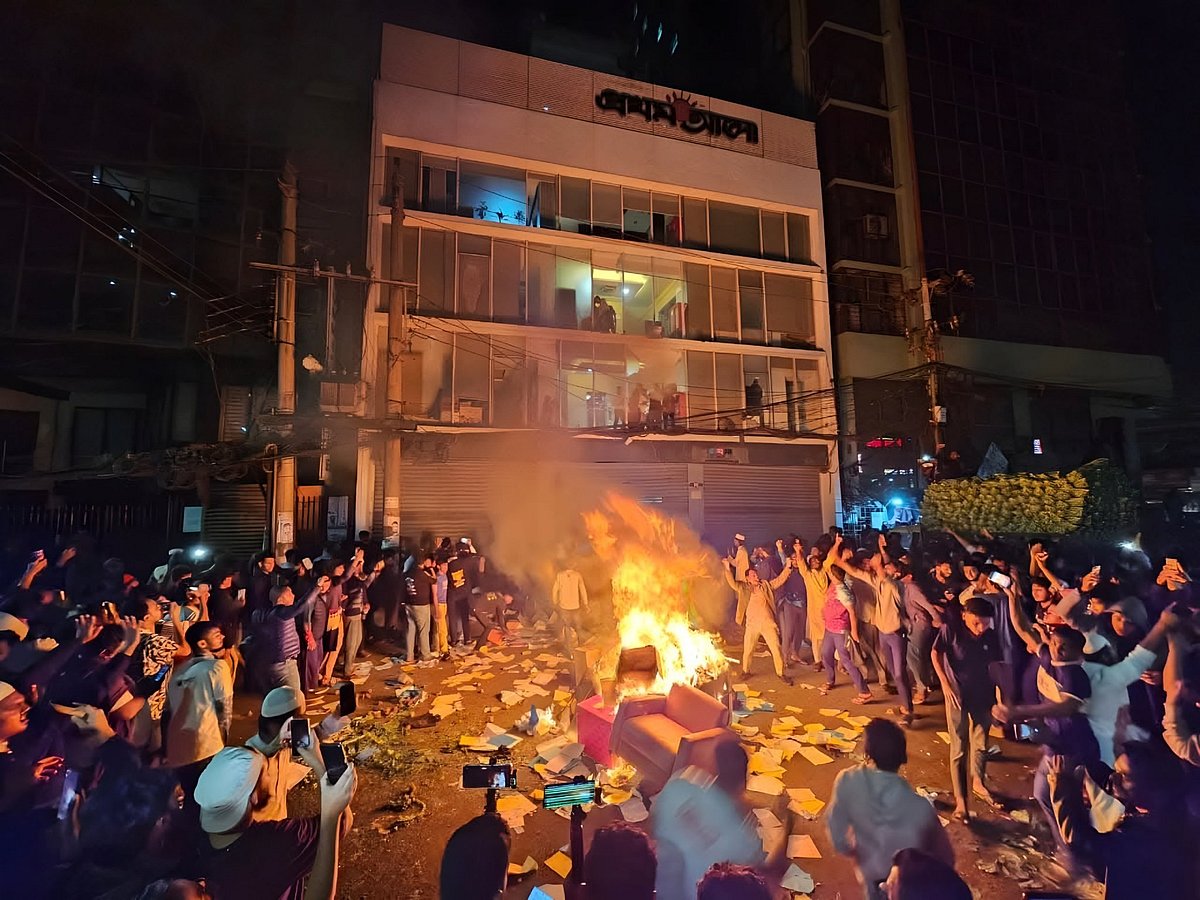 
The Indian mission has not reported any injuries to its staff. India and Bangladesh share close diplomatic ties, and officials from both sides are said to be in communication following the incident.  - X.com