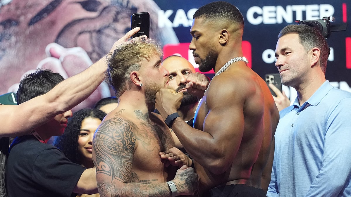 Jake Paul vs Anthony Joshua live updates main card 2025 updates highlights Miami