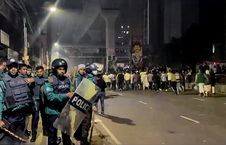 Bangladesh Arrests Two More In Hindu Shopkeeper's Lynching - -